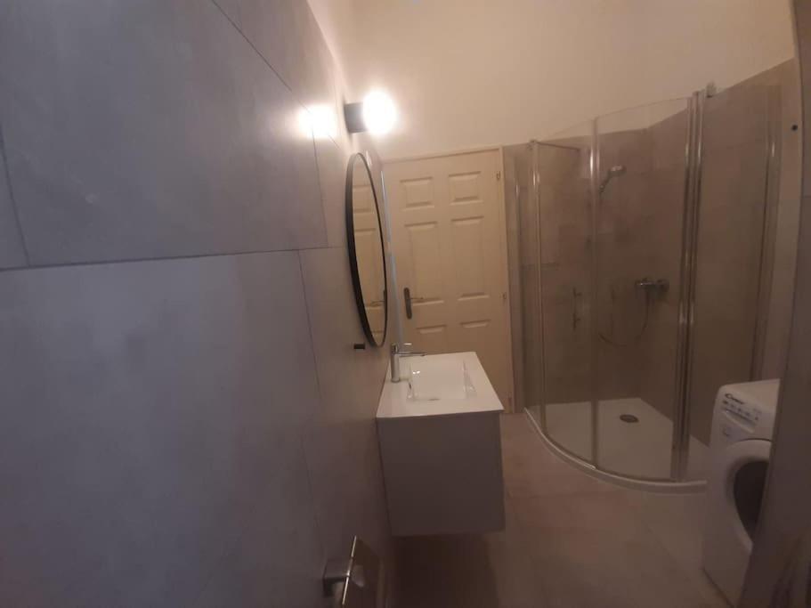 King Street Apartments Budapest Center Esterno foto
